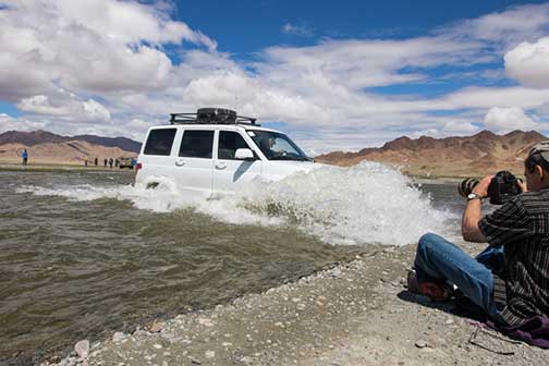 rivercrossingwetjeans