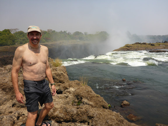 Devisl-pool-Victoria-Falls-3