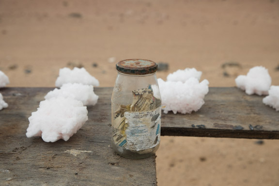 Namibia-skeleton-coast-shipwreck-salt1