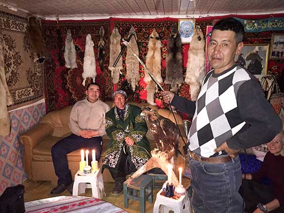 Video interview of eagle falconer 